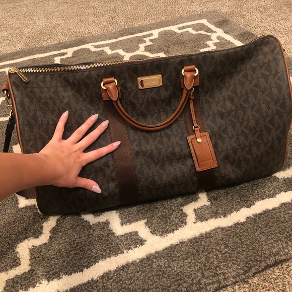 Michael Kors Travel Duffle Bag - Picture 7 of 8